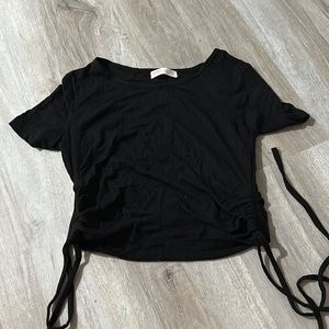 ROMWE Black crop top! 🖤